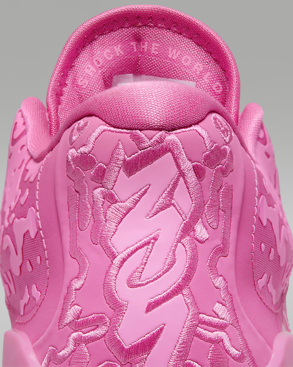 Zion 3 Basketball Shoes